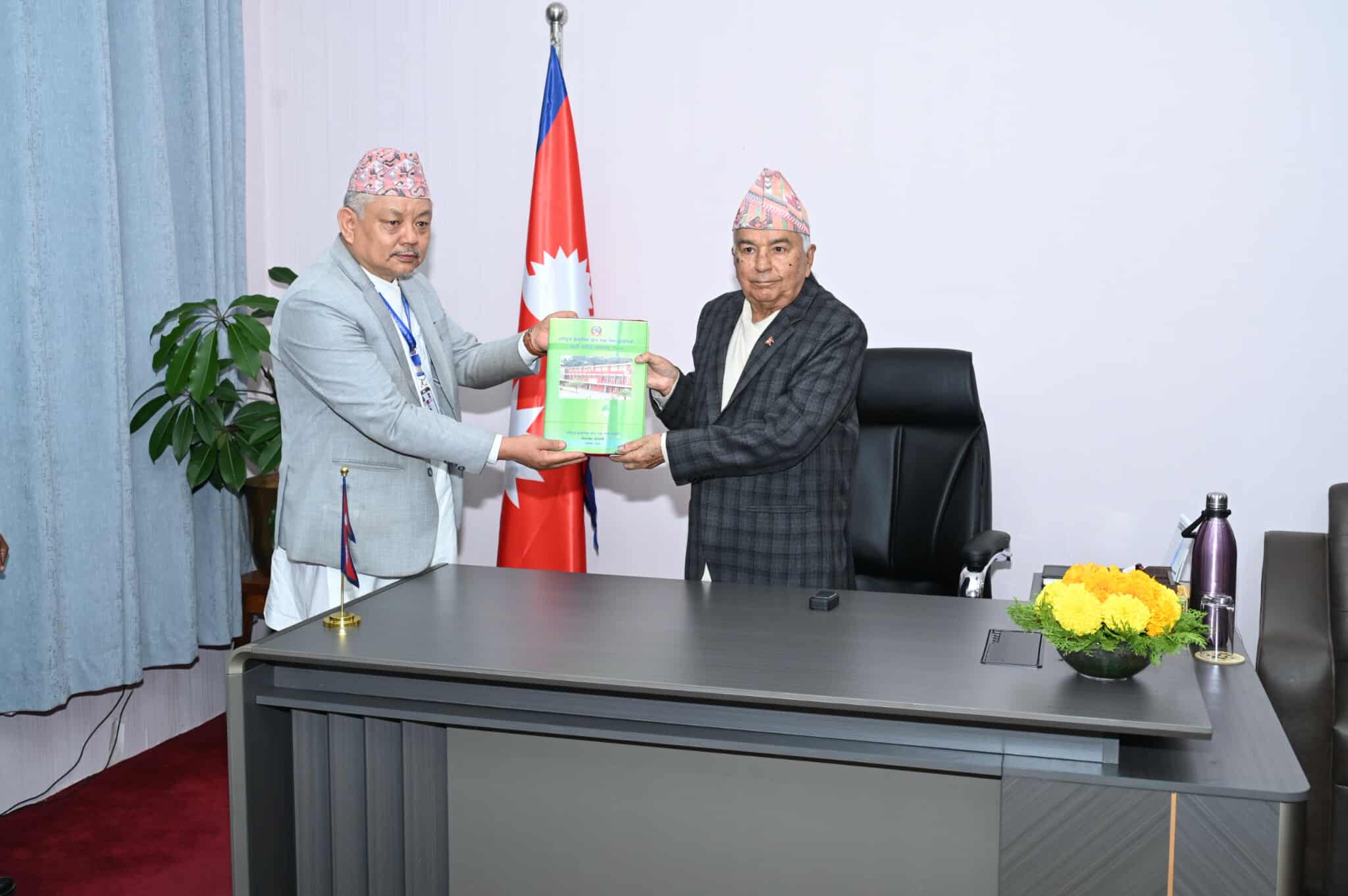 Image of राष्ट्रपति समक्ष दुई संवैधानिक आयोगका वार्षिक प्रतिवेदन पेस